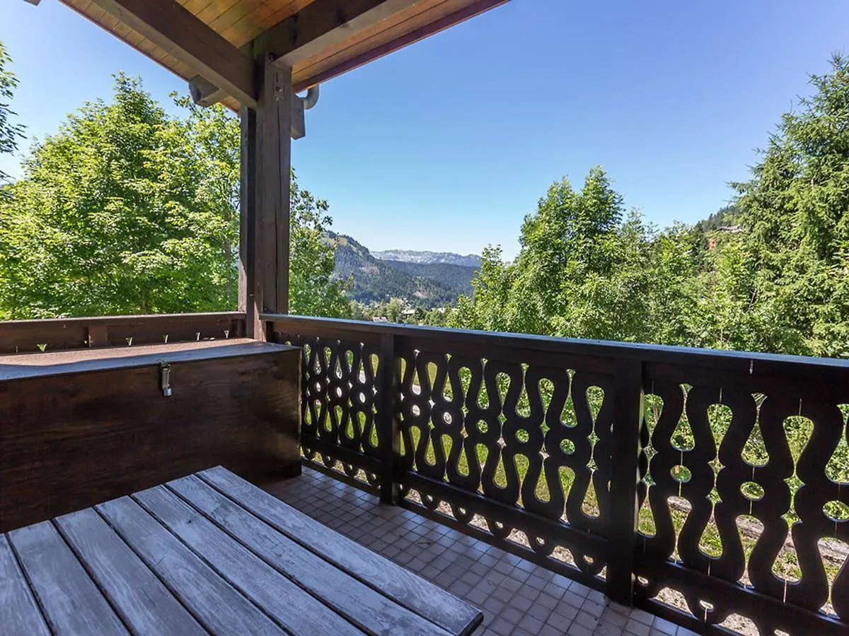 Apartment Appartement La Clusaz, 4 Pieces, 6 Personnes - Fr-1-437-54
